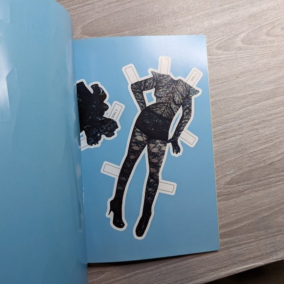 Lady Gaga Paper Doll Book from 2011 - Picture 7 of 13